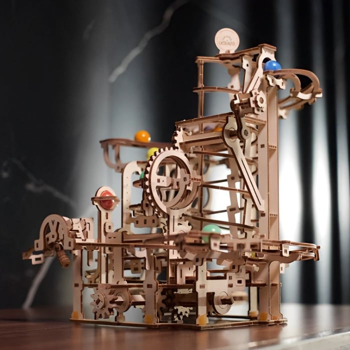 Puzzle 3D Marble Run Spiral Hoist din lemn, Ugears