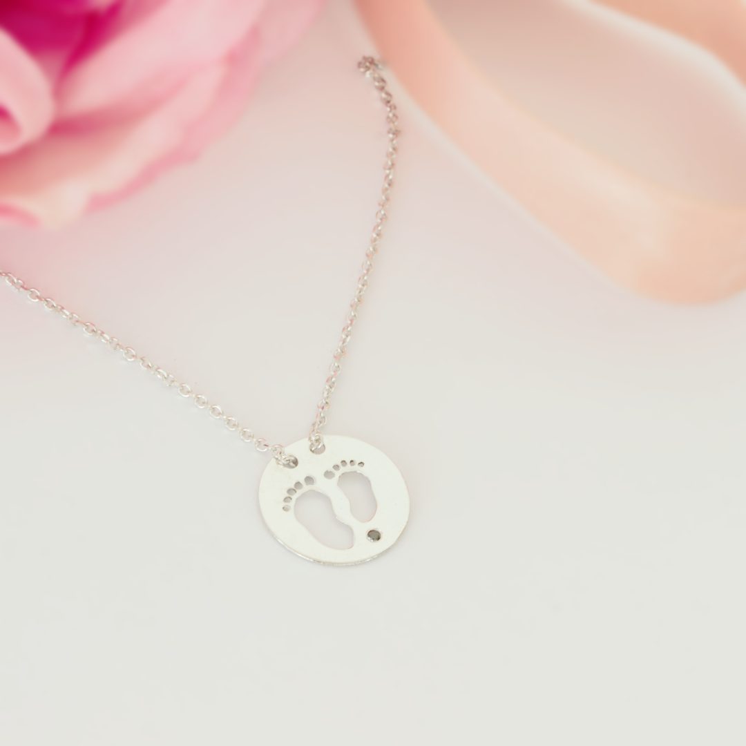 Lantisor cu banut model talpite decupate aur galben, alb sau roze 14K Rubinul - Image 2